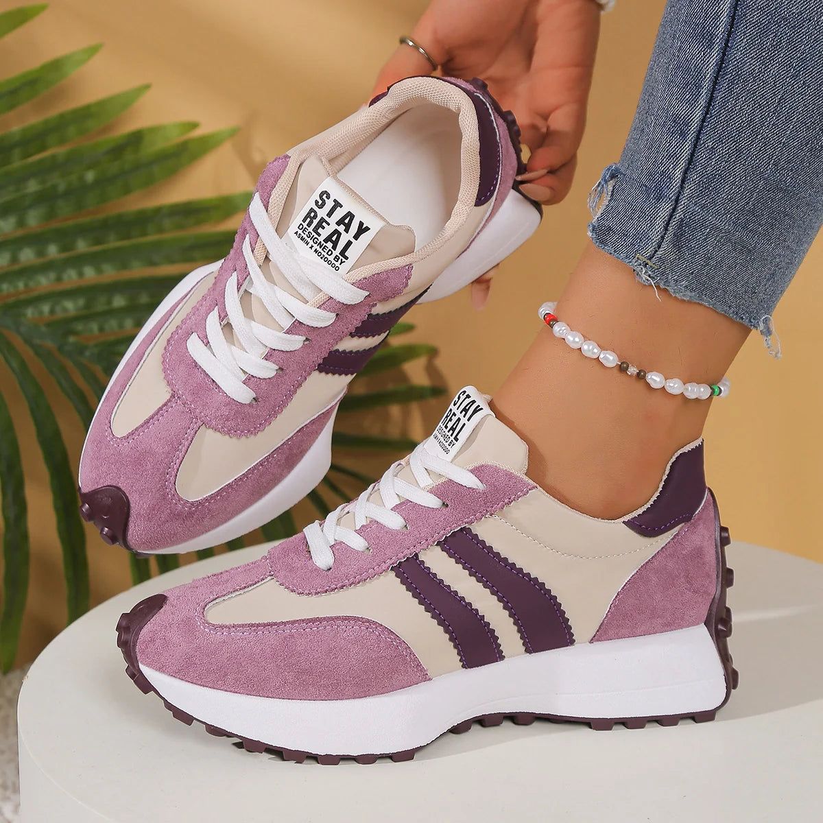 Retro-Plattform-Sneaker – Bequeme Schuhe aus robustem Wildleder