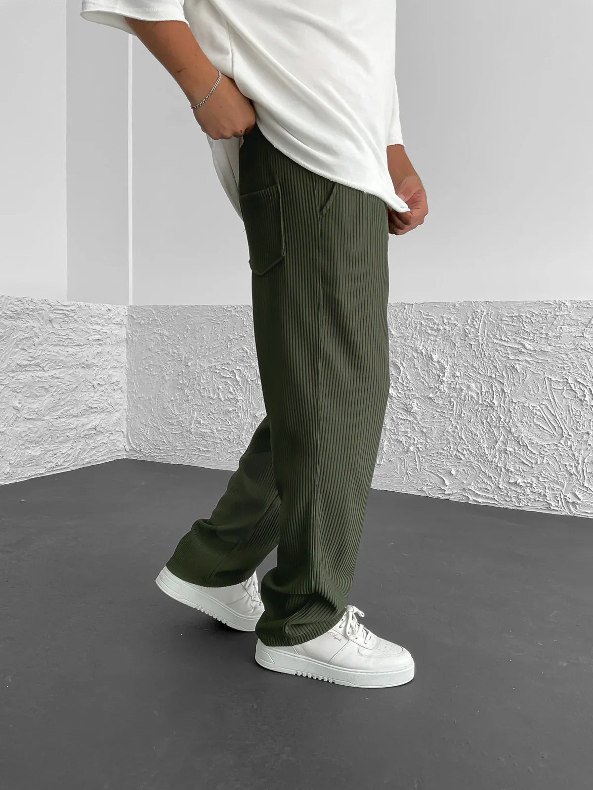 Rippengestrickte Relaxed Fit Hose