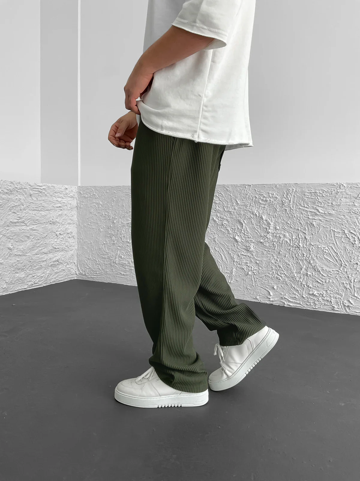 Rippengestrickte Relaxed Fit Hose