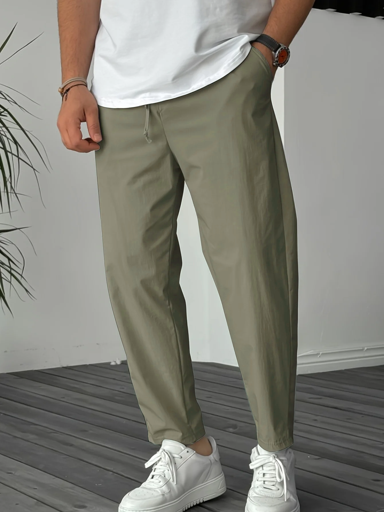 Essentielle, tapered Jogginghose mit Kordelzug