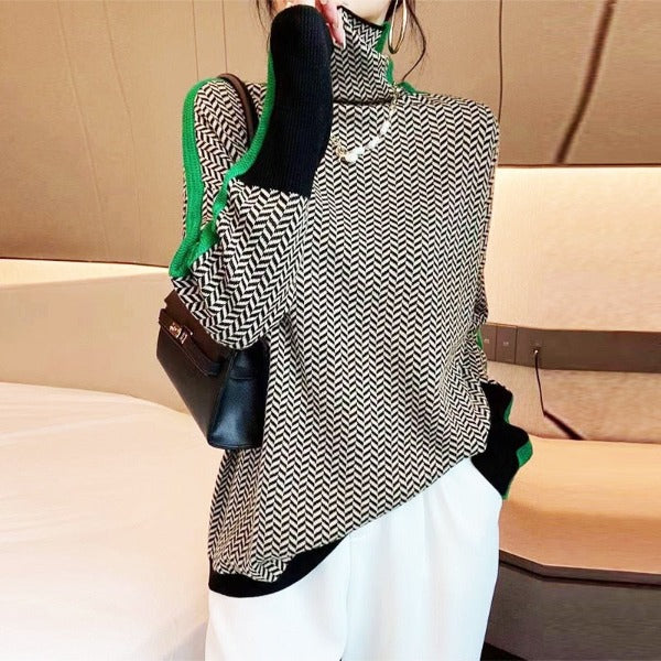 Lucía | Rollkragenpullover mit kontrastierenden Streifen