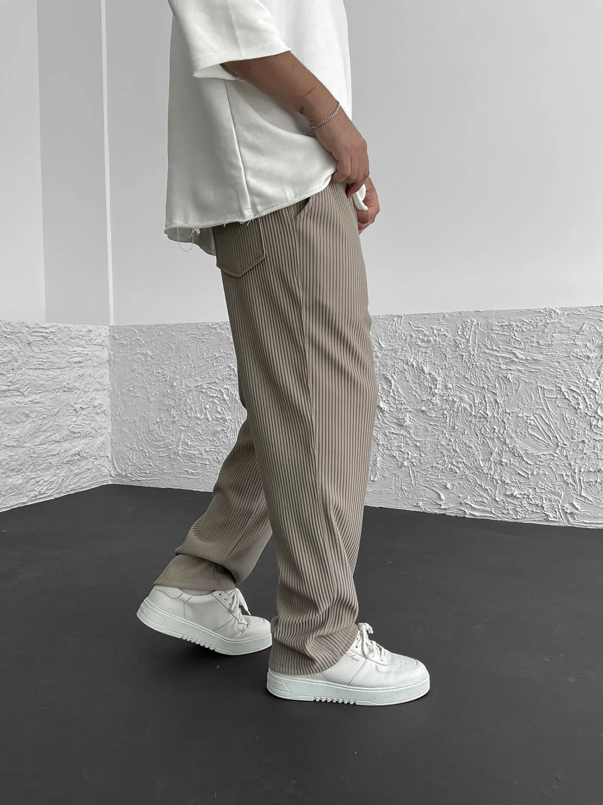 Rippengestrickte Relaxed Fit Hose