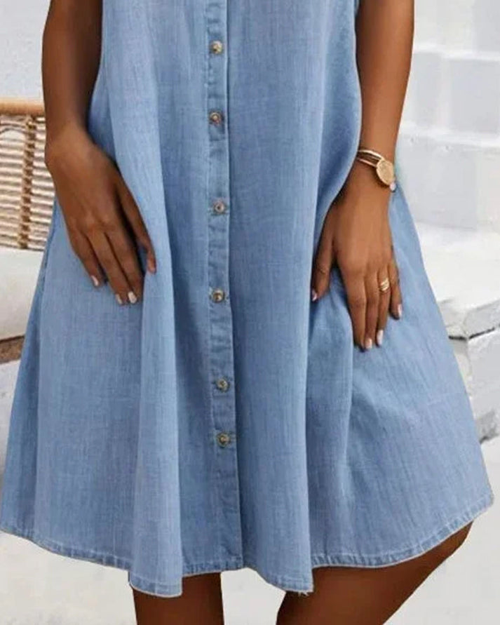 Sveta - Kurzärmliges Denim-Kleid mit Knopfleiste
