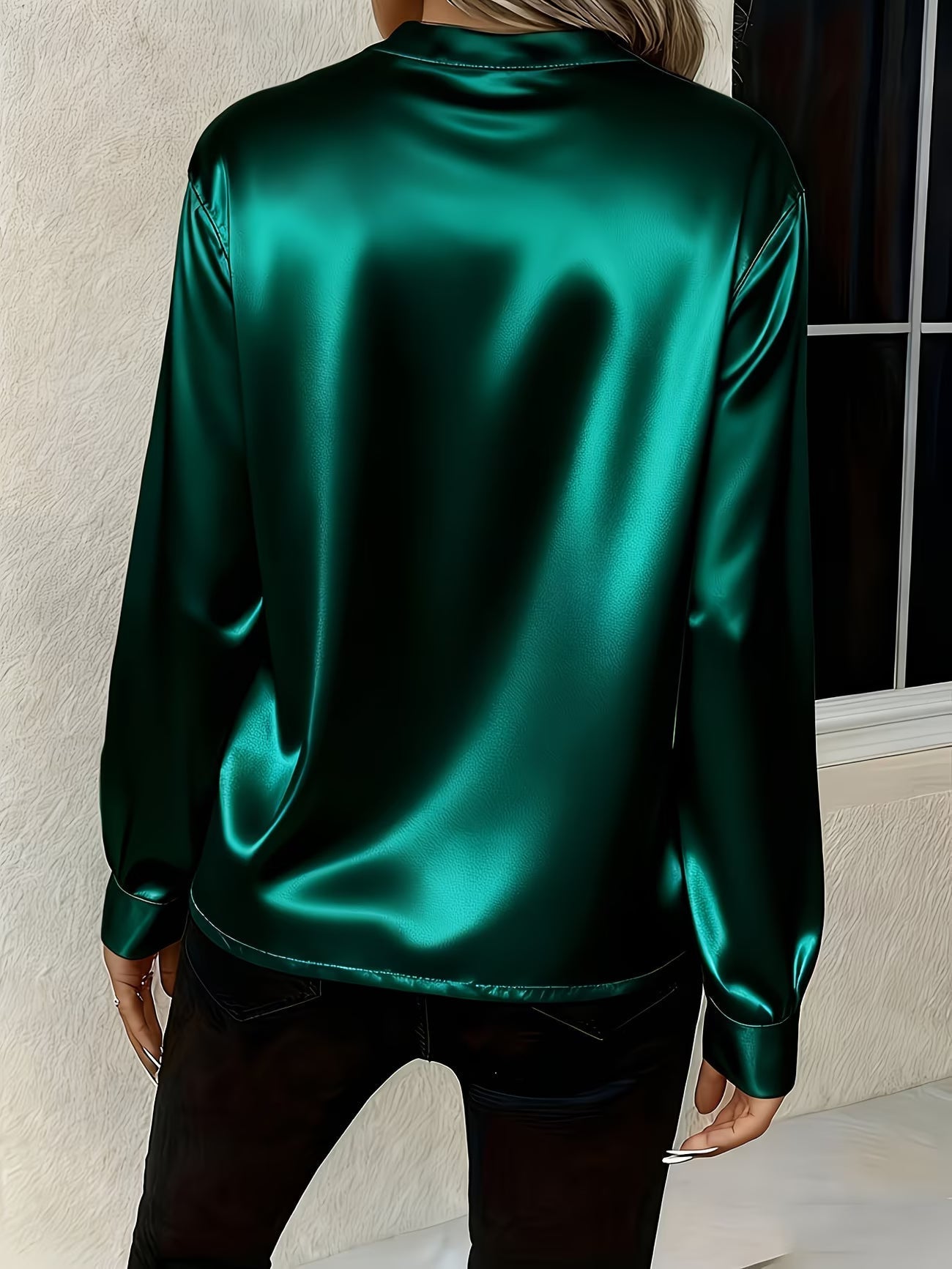 Ronika - Bluse mit langen Ärmeln und V-Ausschnitt