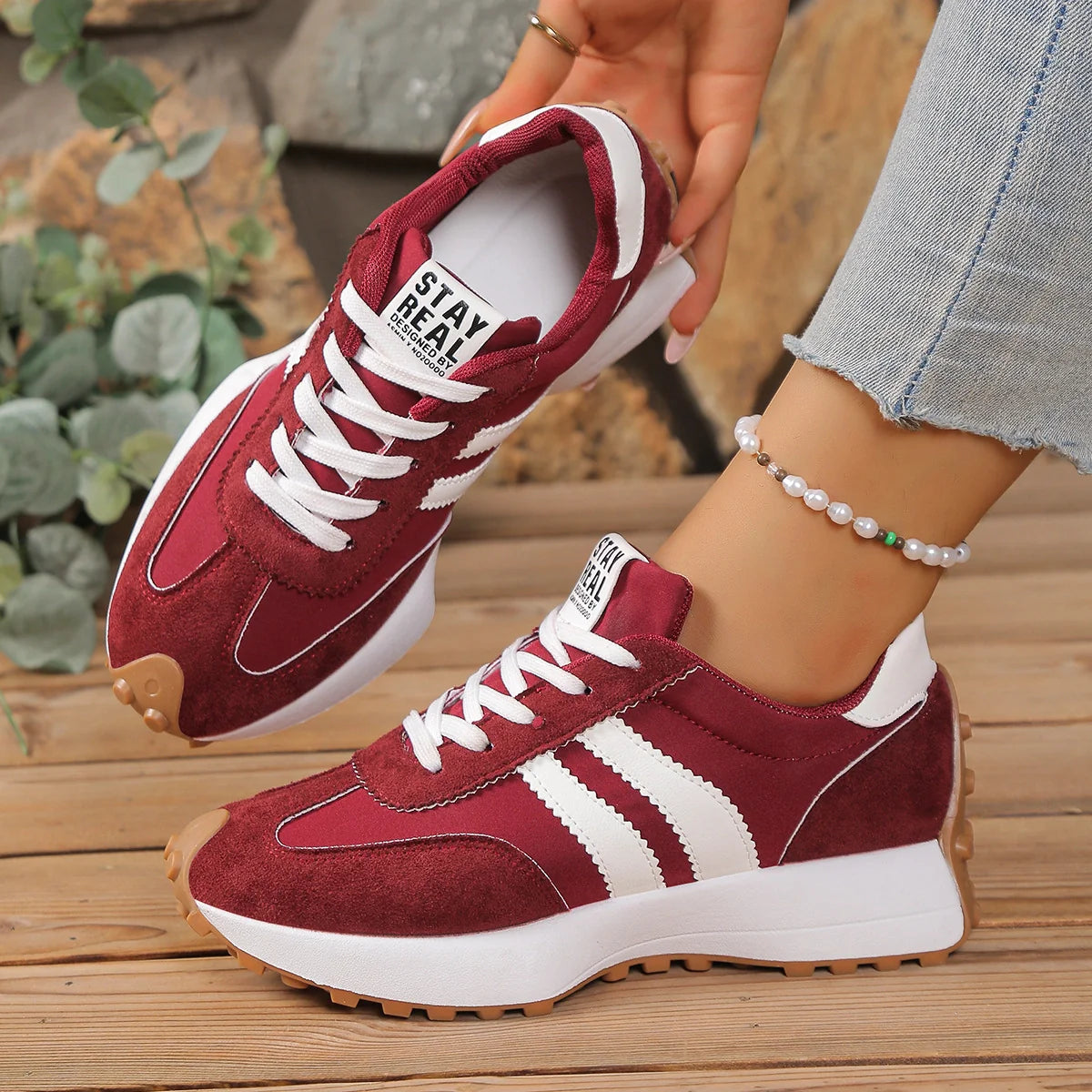 Retro-Plattform-Sneaker – Bequeme Schuhe aus robustem Wildleder