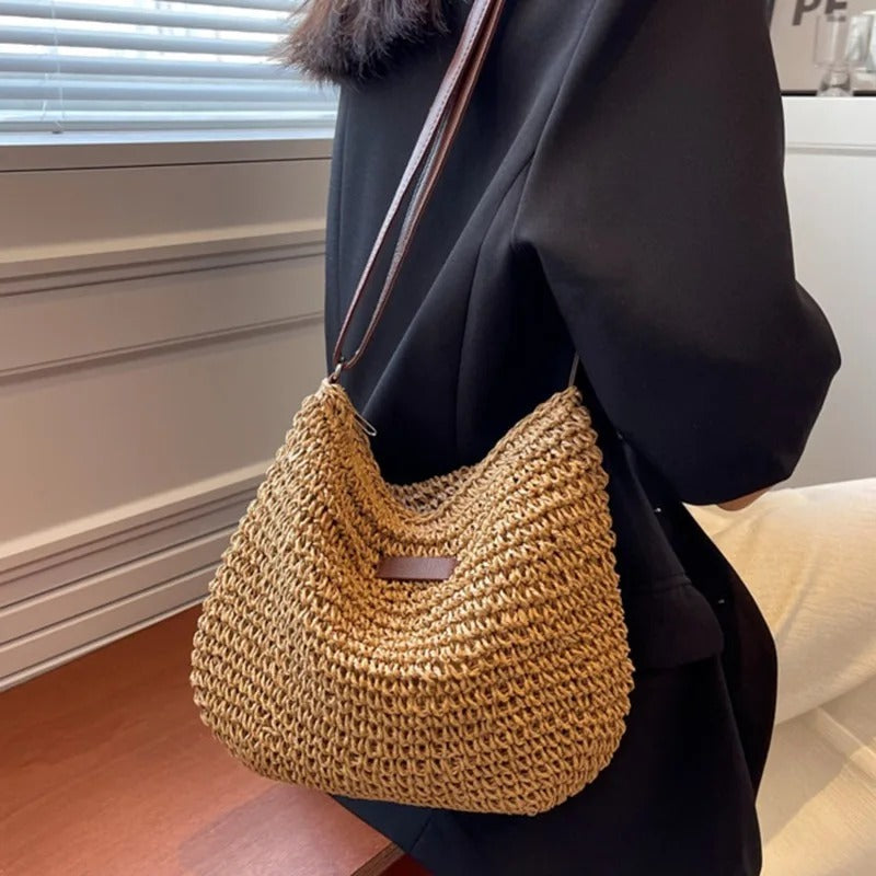 Strohhüfttasche