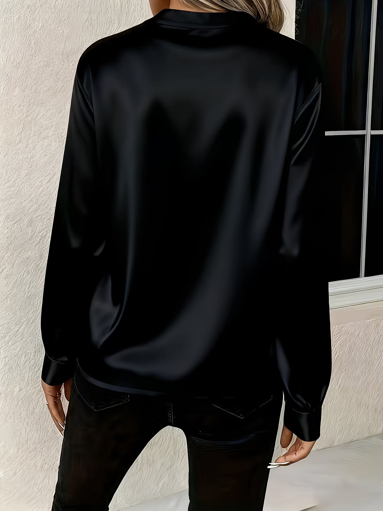 Ronika - Bluse mit langen Ärmeln und V-Ausschnitt