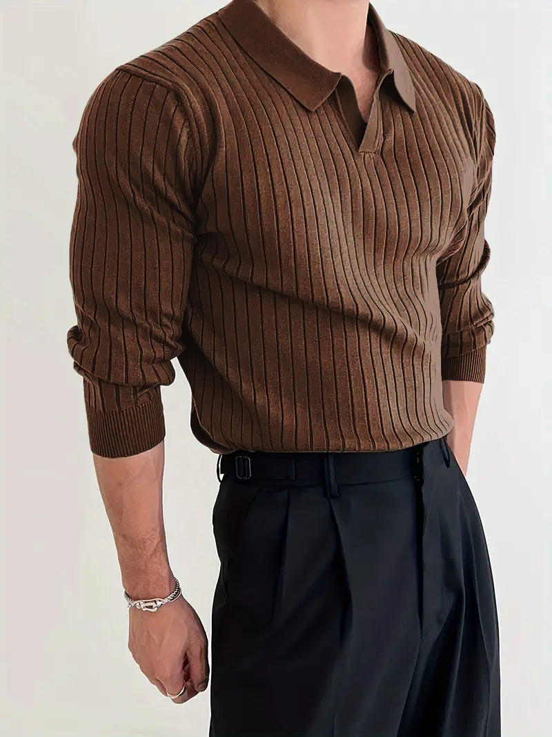 SOGNO: FIGURBETONTER GERIPPTER PULLOVER
