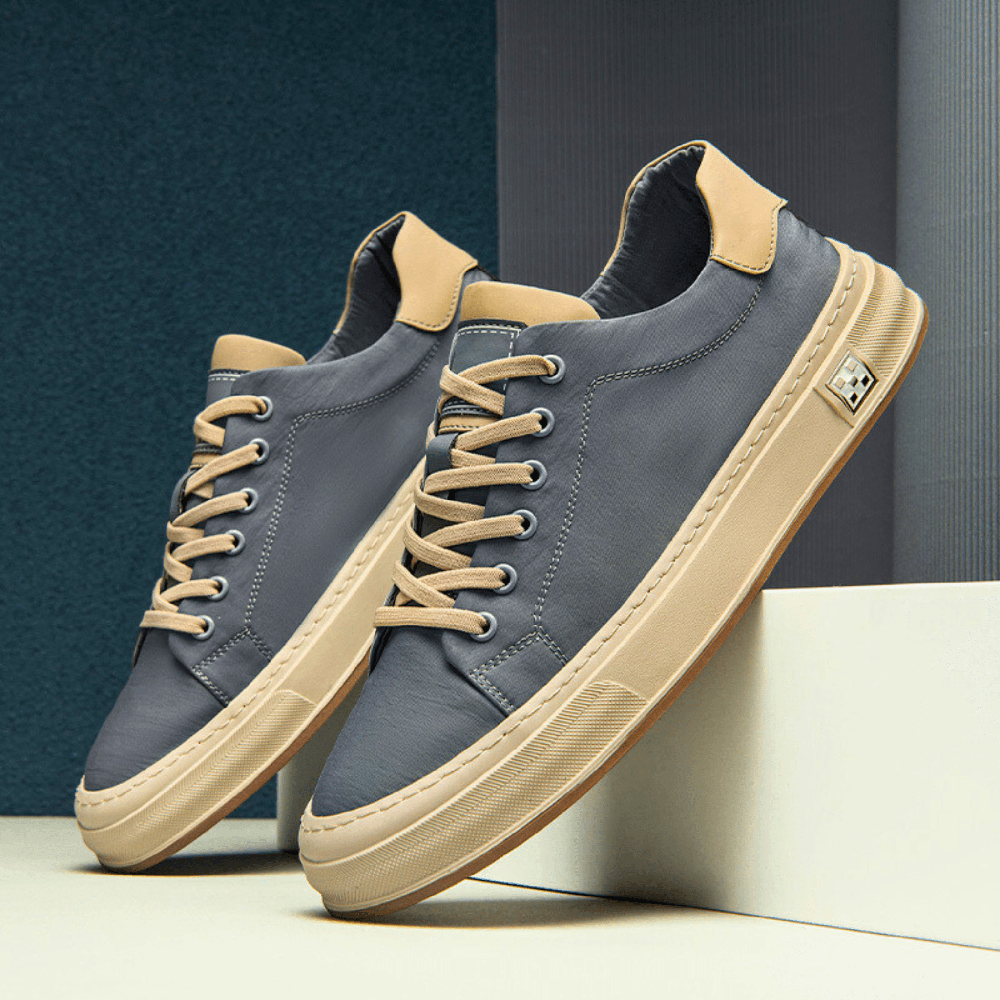 Der Ariston Sneaker